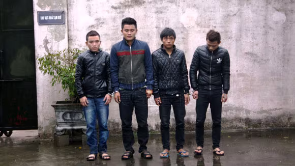 Bắt nhóm nghi can giết người do va chạm giao thông ảnh 1