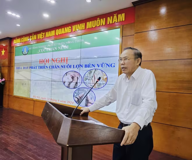 Ông Phùng Đức Tiến, Thứ trưởng Bộ Nông nghiệp và Phát triển nông thôn Ông Phùng Đức Tiến, Thứ trưởng Bộ Nông nghiệp và Phát triển nông thôn