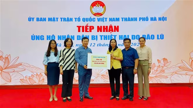 MTTQ Việt Nam thành phố Hà Nội sẽ cập nhật, công khai sao kê hàng ngày số tiền người dân và các cơ quan, tổ chức gửi về quỹ cứu trợ