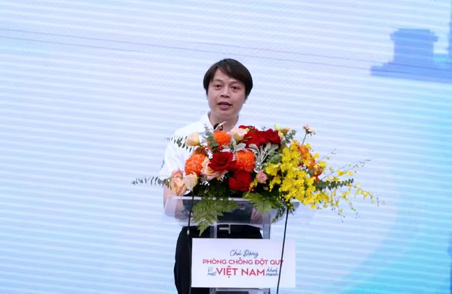 Phó Chủ tịch Thường trực, Tổng Thư ký Hội Thầy thuốc trẻ Việt Nam Nguyễn Hữu Tú Phó Chủ tịch Thường trực, Tổng Thư ký Hội Thầy thuốc trẻ Việt Nam Nguyễn Hữu Tú