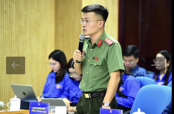 Thiếu tá Đậu Bá Tuấn - Phó Trưởng ban Thanh niên Công an nhân dân phát biểu Thiếu tá Đậu Bá Tuấn - Phó Trưởng ban Thanh niên Công an nhân dân phát biểu