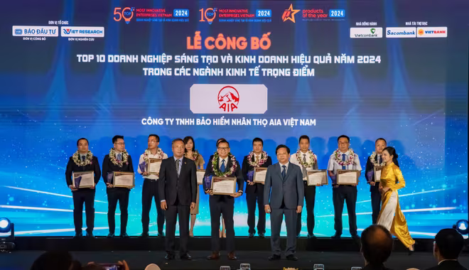 AIA Việt Nam được vinh danh trong “Top 10 Doanh nghiệp Sáng tạo và Kinh doanh hiệu quả năm 2024 - Ngành Bảo hiểm” AIA Việt Nam được vinh danh trong “Top 10 Doanh nghiệp Sáng tạo và Kinh doanh hiệu quả năm 2024 - Ngành Bảo hiểm”