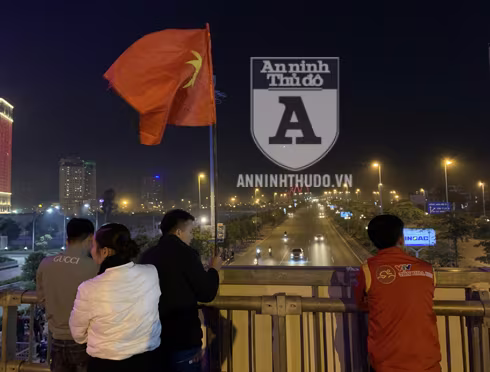 [TRỰC TIẾP] Chào đón những "người hùng" làm nên chiến thắng lịch sử tại SEA Games 30 ảnh 33