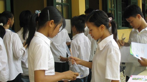 Thầy trò cùng căng thẳng ảnh 1 Thầy trò cùng căng thẳng ảnh 1