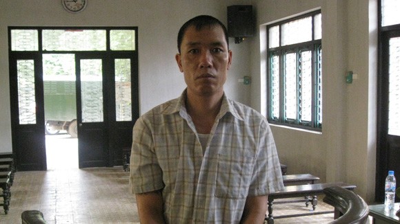 Ở tù vẫn chưa đủ! ảnh 1 Ở tù vẫn chưa đủ! ảnh 1