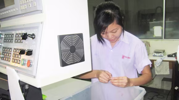 Xem lại cách xuất khẩu lao động ảnh 1 Xem lại cách xuất khẩu lao động ảnh 1