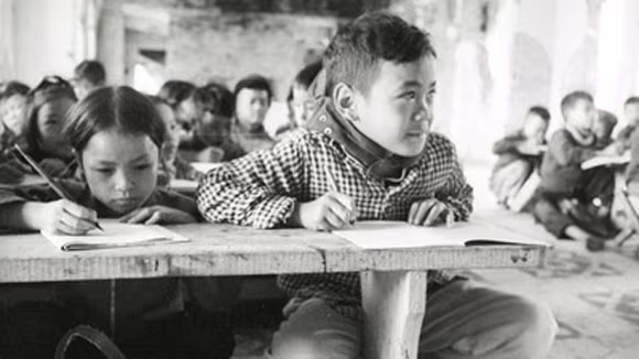 Công bố ảnh “Trẻ em thời chiến” tại Hà Nội ảnh 1 Công bố ảnh “Trẻ em thời chiến” tại Hà Nội ảnh 1