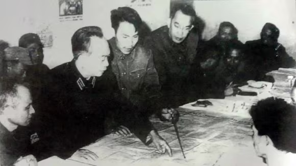 Đại tướng Võ Nguyên Giáp và câu hỏi bất ngờ ảnh 1 Đại tướng Võ Nguyên Giáp và câu hỏi bất ngờ ảnh 1