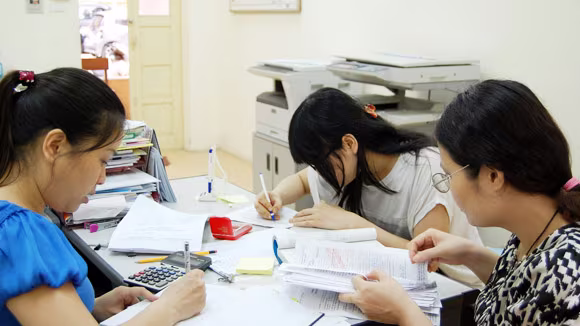 Rầm rộ đăng ký vào sư phạm ảnh 1 Rầm rộ đăng ký vào sư phạm ảnh 1