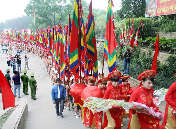Thành kính tri ân công đức các Vua Hùng ảnh 2 Thành kính tri ân công đức các Vua Hùng ảnh 2