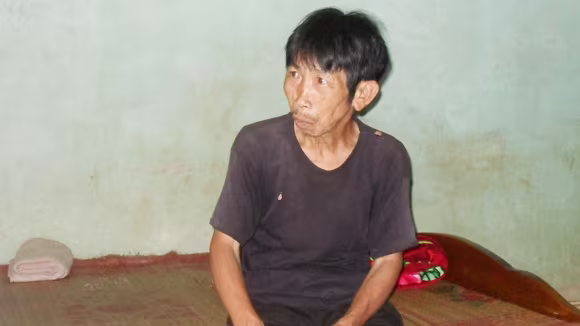 Người đi nơm nớp, người ở khốn cùng ảnh 1 Người đi nơm nớp, người ở khốn cùng ảnh 1