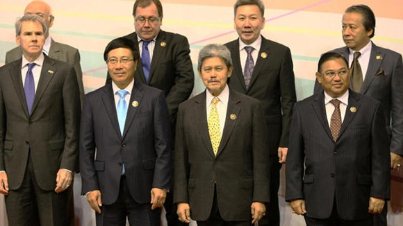 ASEAN đoàn kết và thống nhất lập trường ảnh 1 ASEAN đoàn kết và thống nhất lập trường ảnh 1
