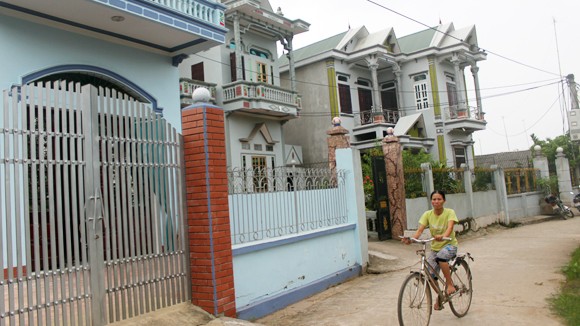 Làng buôn tóc xuyên lục địa ảnh 3 Làng buôn tóc xuyên lục địa ảnh 3