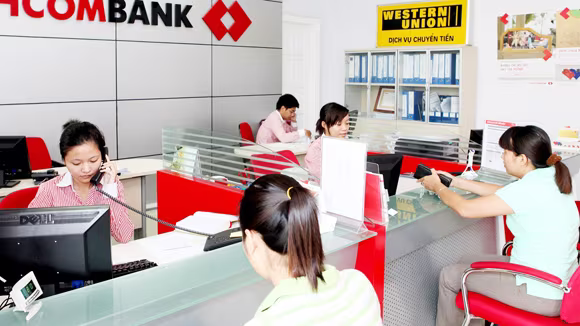 Cùng doanh nghiệp “vượt sóng” ảnh 1 Cùng doanh nghiệp “vượt sóng” ảnh 1