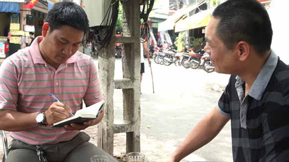 Đua nhau "ăn cắp", bán cả "vịt trên trời"! ảnh 1 Đua nhau "ăn cắp", bán cả "vịt trên trời"! ảnh 1