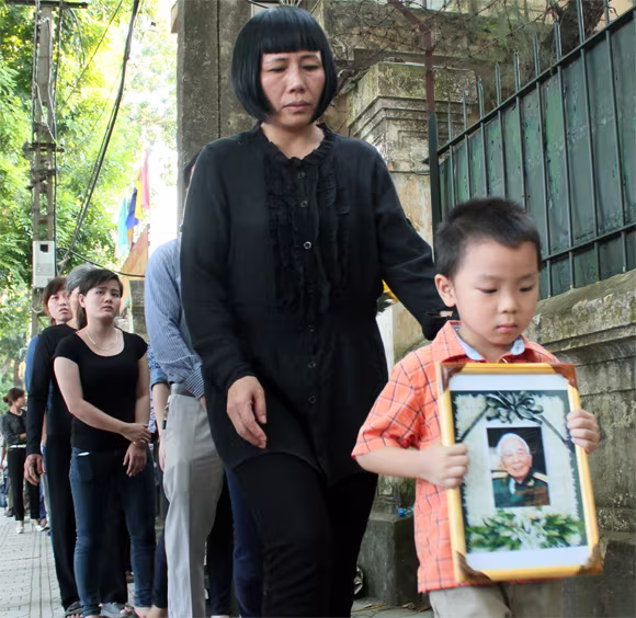 Nối dài thêm nỗi tiếc thương ảnh 2