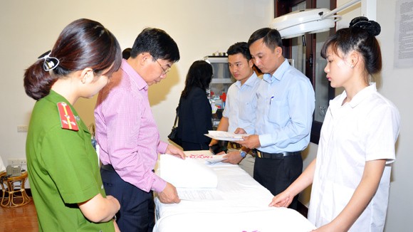 Vụ bác sĩ phi tang xác bệnh nhân: Quy trách nhiệm cụ thể ảnh 1 Vụ bác sĩ phi tang xác bệnh nhân: Quy trách nhiệm cụ thể ảnh 1