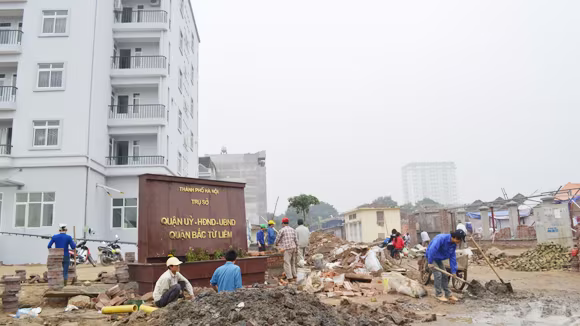 Không tuyển dụng ồ ạt nhân sự 2 quận mới ảnh 1 Không tuyển dụng ồ ạt nhân sự 2 quận mới ảnh 1