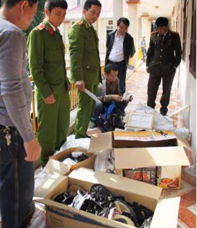 Phá đường dây trộm cắp, tiêu thụ phụ tùng ô tô liên tỉnh ảnh 1 Phá đường dây trộm cắp, tiêu thụ phụ tùng ô tô liên tỉnh ảnh 1