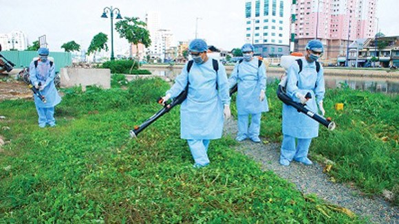 Hà Nội khống chế ổ dịch sốt xuất huyết đầu tiên ảnh 1 Hà Nội khống chế ổ dịch sốt xuất huyết đầu tiên ảnh 1