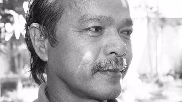 Nhà thơ Inrasara Phú Trạm: Phê bình không èo uột mới lạ… ảnh 1 Nhà thơ Inrasara Phú Trạm: Phê bình không èo uột mới lạ… ảnh 1
