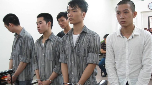 Gặp cướp trên đê, ra về mất sạch ảnh 1 Gặp cướp trên đê, ra về mất sạch ảnh 1