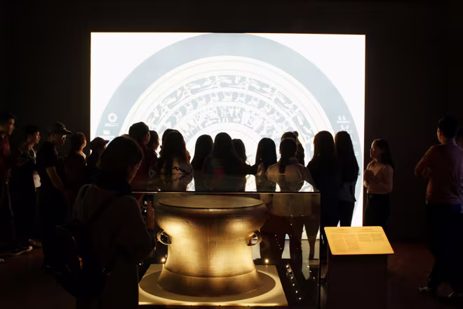 Bảo tàng “ảo” giúp du khách không cần tới tận nơi, vẫn có thể nhìn ngắm và chiêm ngưỡng các hiện vật ở những bảo tàng hàng đầu thế giới Bảo tàng “ảo” giúp du khách không cần tới tận nơi, vẫn có thể nhìn ngắm và chiêm ngưỡng các hiện vật ở những bảo tàng hàng đầu thế giới