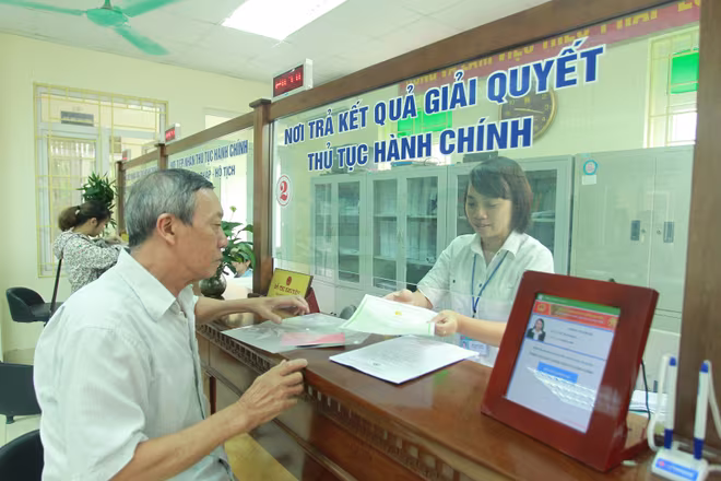 Hà Nội xác định cải cách hành chính, chống lãng phí, tham nhũng, là nhiệm vụ trọng tâm, thường xuyên trong thực hiện các nhiệm vụ chính trị. Ảnh: LAM THANH Hà Nội xác định cải cách hành chính, chống lãng phí, tham nhũng, là nhiệm vụ trọng tâm, thường xuyên trong thực hiện các nhiệm vụ chính trị. Ảnh: LAM THANH