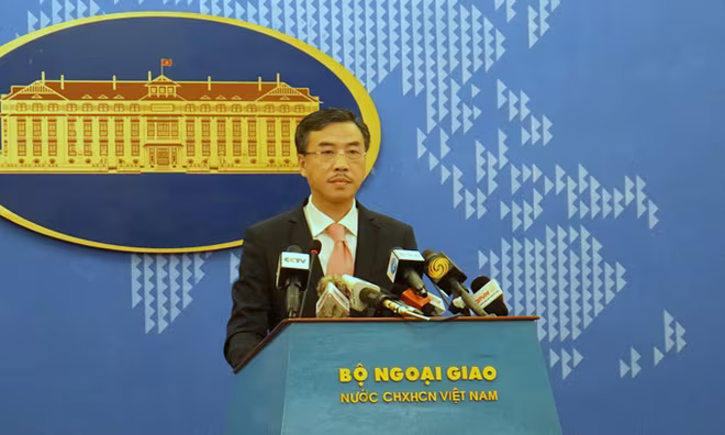 Phó phát ngôn Bộ Ngoại giao Việt Nam Dương Hoài Nam Phó phát ngôn Bộ Ngoại giao Việt Nam Dương Hoài Nam