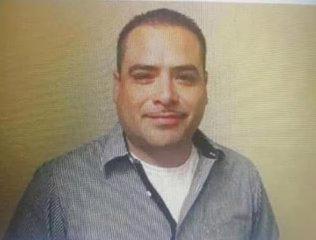 Roberto Gonzalez Montes bị nhà chức trách Mexico bắt giữ hôm 23-11 Roberto Gonzalez Montes bị nhà chức trách Mexico bắt giữ hôm 23-11