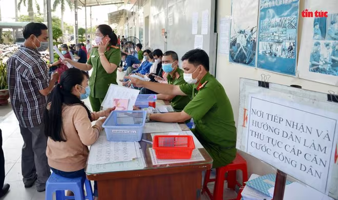 Cơ quan cấp thẻ CCCD sử dụng số định danh cá nhân để cấp thẻ CCCD theo quy định Cơ quan cấp thẻ CCCD sử dụng số định danh cá nhân để cấp thẻ CCCD theo quy định