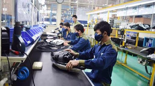 Doanh nghiệp tận dụng cơ hội sản xuất trong đại dịch Doanh nghiệp tận dụng cơ hội sản xuất trong đại dịch