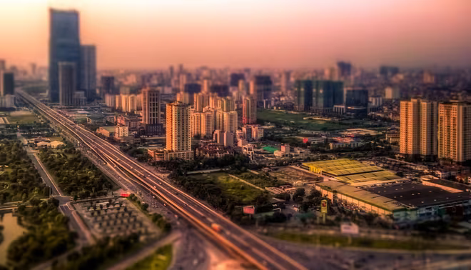 Việc điều chỉnh quy hoạch sẽ đưa ra 2 nguyên tắc: Giữ nguyên dân số hiện tại các đô thị vệ tinh, đô thị sinh thái; Rà soát phân bổ lại dân số khu vực trung tâm Việc điều chỉnh quy hoạch sẽ đưa ra 2 nguyên tắc: Giữ nguyên dân số hiện tại các đô thị vệ tinh, đô thị sinh thái; Rà soát phân bổ lại dân số khu vực trung tâm