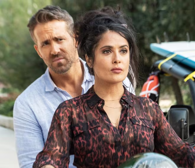 Salma Hayek và Ryan Reynolds trong “Vệ sĩ sát thủ 2” Salma Hayek và Ryan Reynolds trong “Vệ sĩ sát thủ 2”