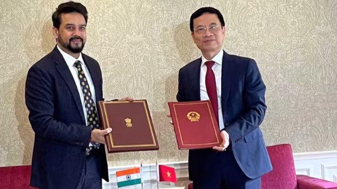 Hai Bộ trưởng ký Ý định thư về hợp tác quản lý truyền thông số và thông tin điện tử giữa hai nước. Hai Bộ trưởng ký Ý định thư về hợp tác quản lý truyền thông số và thông tin điện tử giữa hai nước.