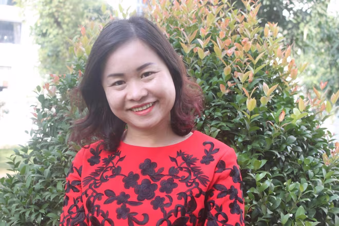 Bà Phạm Thị Lan Anh, Trưởng phòng Quản lý di sản, Sở Văn hóa - Thể thao Hà Nội Bà Phạm Thị Lan Anh, Trưởng phòng Quản lý di sản, Sở Văn hóa - Thể thao Hà Nội