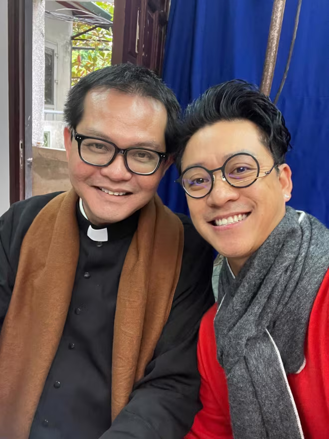 Ca sĩ Tuấn Hưng sẽ có cơ hội diễn xuất cùng NSND Trung Hiếu