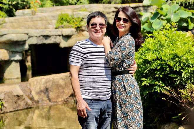 NSƯT Chí Trung và bạn gái đã có hơn 4 năm gắn bó với nhau NSƯT Chí Trung và bạn gái đã có hơn 4 năm gắn bó với nhau