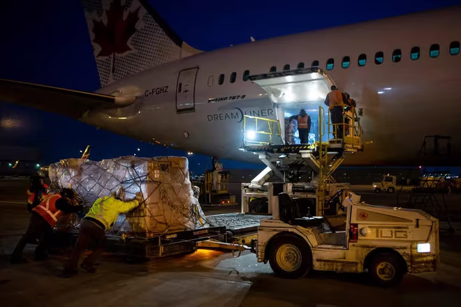 Tổng số tiền vàng bị lấy đi trị giá khoảng 17 triệu USD, cao hơn con số ước tính ban đầu của cảnh sát