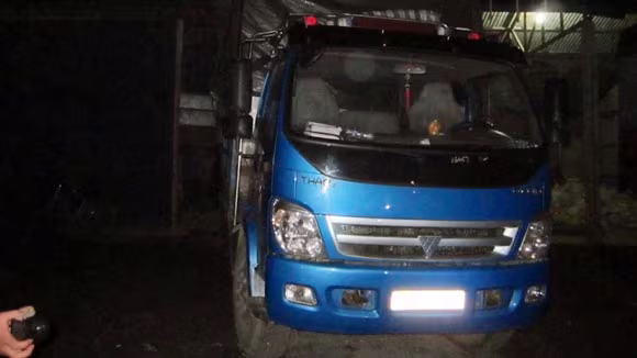 Chặn 6 tấn gỗ sưa đỏ “xuất ngoại” làm thuốc chữa bệnh ảnh 4 Chặn 6 tấn gỗ sưa đỏ “xuất ngoại” làm thuốc chữa bệnh ảnh 4