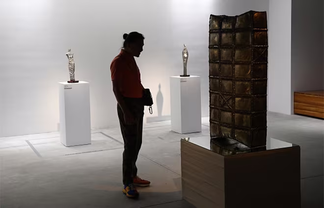 Tác phẩm Chuyển động bên trong của tác giả Khổng Đỗ Tuyền