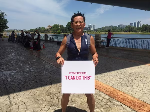 Sống hết mình, trải nghiệm những điều chưa từng làm và vượt qua những giới hạn để vươn tới những điều lớn lao cũng là triết lý giáo dục của GS Dương Nguyên Vũ Sống hết mình, trải nghiệm những điều chưa từng làm và vượt qua những giới hạn để vươn tới những điều lớn lao cũng là triết lý giáo dục của GS Dương Nguyên Vũ