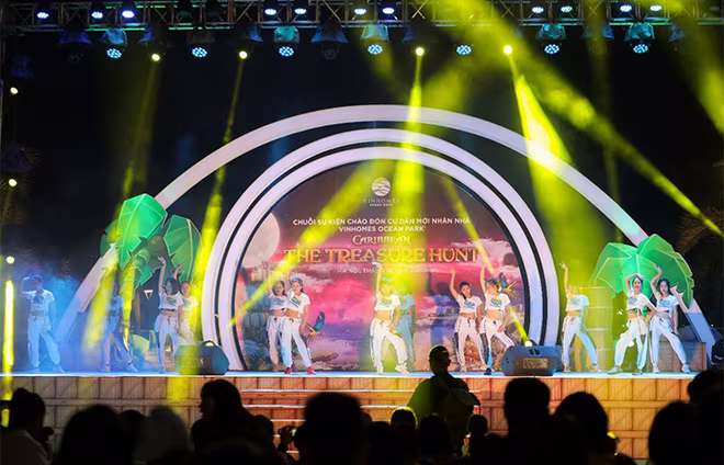 Nhảy hiện đại - “món ăn tinh thần” không thể thiếu hâm nóng bầu không khí sôi động trong mỗi sự kiện Nhảy hiện đại - “món ăn tinh thần” không thể thiếu hâm nóng bầu không khí sôi động trong mỗi sự kiện