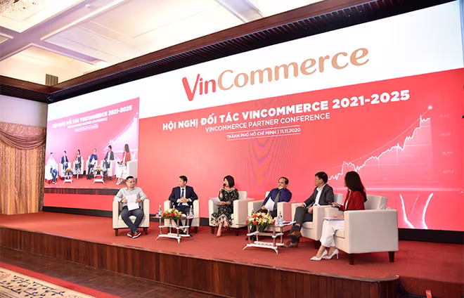 Tại hội nghị đối tác năm 2020, VinCommerce đã công bố định hướng chiến lược giai đoạn 2021– 2025. Tại hội nghị đối tác năm 2020, VinCommerce đã công bố định hướng chiến lược giai đoạn 2021– 2025.