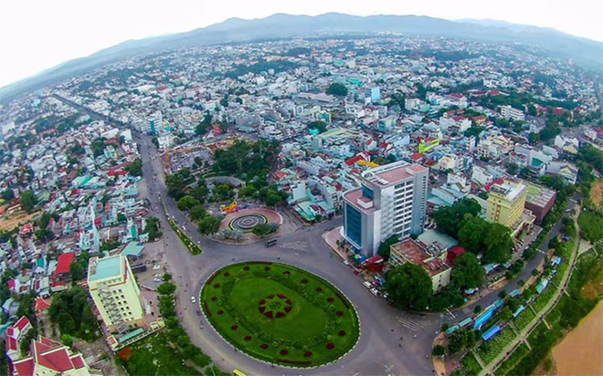 Thành phố Kon Tum đang trở thành đô thị tiềm năng bậc nhất Nam Trung Bộ Thành phố Kon Tum đang trở thành đô thị tiềm năng bậc nhất Nam Trung Bộ