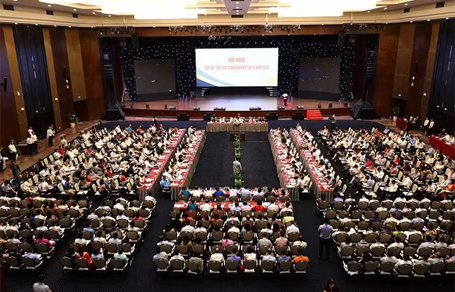 Phòng tiệc chính Bạch Long Vĩ có diện tích gần 2.000m2 Phòng tiệc chính Bạch Long Vĩ có diện tích gần 2.000m2