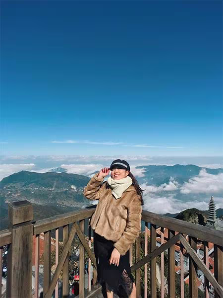 Lạc giữa những biển mây bồng bềnh trên hành trình khám phá “nóc nhà Đông Dương” (Ảnh: Trần Hà My) Lạc giữa những biển mây bồng bềnh trên hành trình khám phá “nóc nhà Đông Dương” (Ảnh: Trần Hà My)