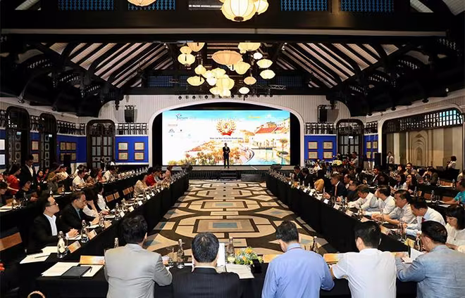 Toàn cảnh hội thảo Phú Quốc: Đón vận hội – Dẫn lối thành công Toàn cảnh hội thảo Phú Quốc: Đón vận hội – Dẫn lối thành công