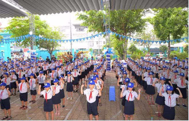 Mang nguồn dinh dưỡng cân bằng cho trẻ em luôn vươn cao, vượt trội là mục tiêu chính trong hoạt động kinh doanh của Cô Gái Hà Lan Mang nguồn dinh dưỡng cân bằng cho trẻ em luôn vươn cao, vượt trội là mục tiêu chính trong hoạt động kinh doanh của Cô Gái Hà Lan