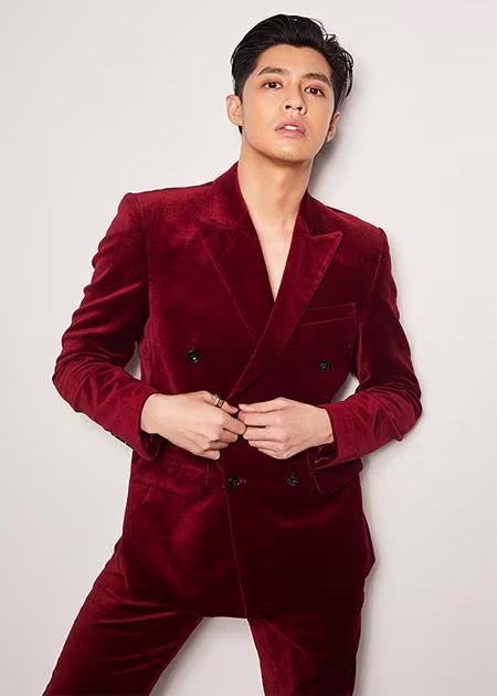 Noo Phước Thịnh sẽ biểu diễn mở màn Đại hội tuyển dụng 2021 "Thắp sáng chân trời – Đổi đời cùng Vinhomes” tại Công viên Thống Nhất (Hà Nội) sáng 17/4. Noo Phước Thịnh sẽ biểu diễn mở màn Đại hội tuyển dụng 2021 "Thắp sáng chân trời – Đổi đời cùng Vinhomes” tại Công viên Thống Nhất (Hà Nội) sáng 17/4.